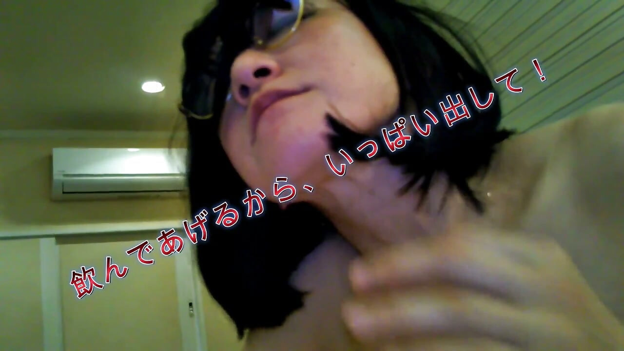 Intense sex with a girlfriend who gets super horny at a love hotel