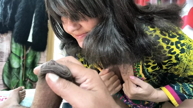 Innocent Wife Wants To Be An Adult Actor