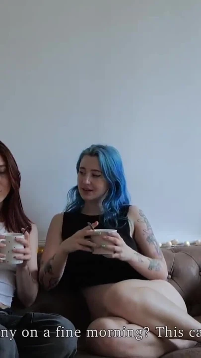 Moment puissant de « COACHING MASTURBATOIRE FR - Un dimanche matin avec Madelaine Rousset et Khalamite »
