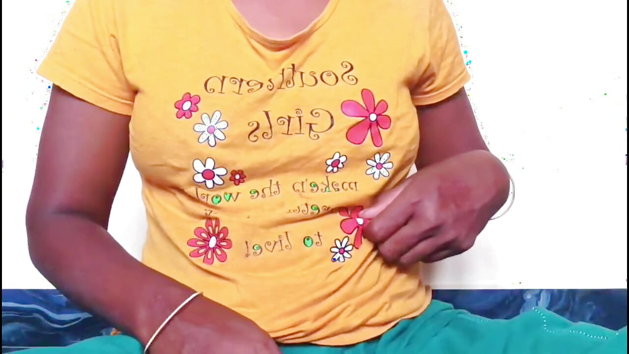 Ammu Yellow 티셔츠는 마사지를 제거합니다.