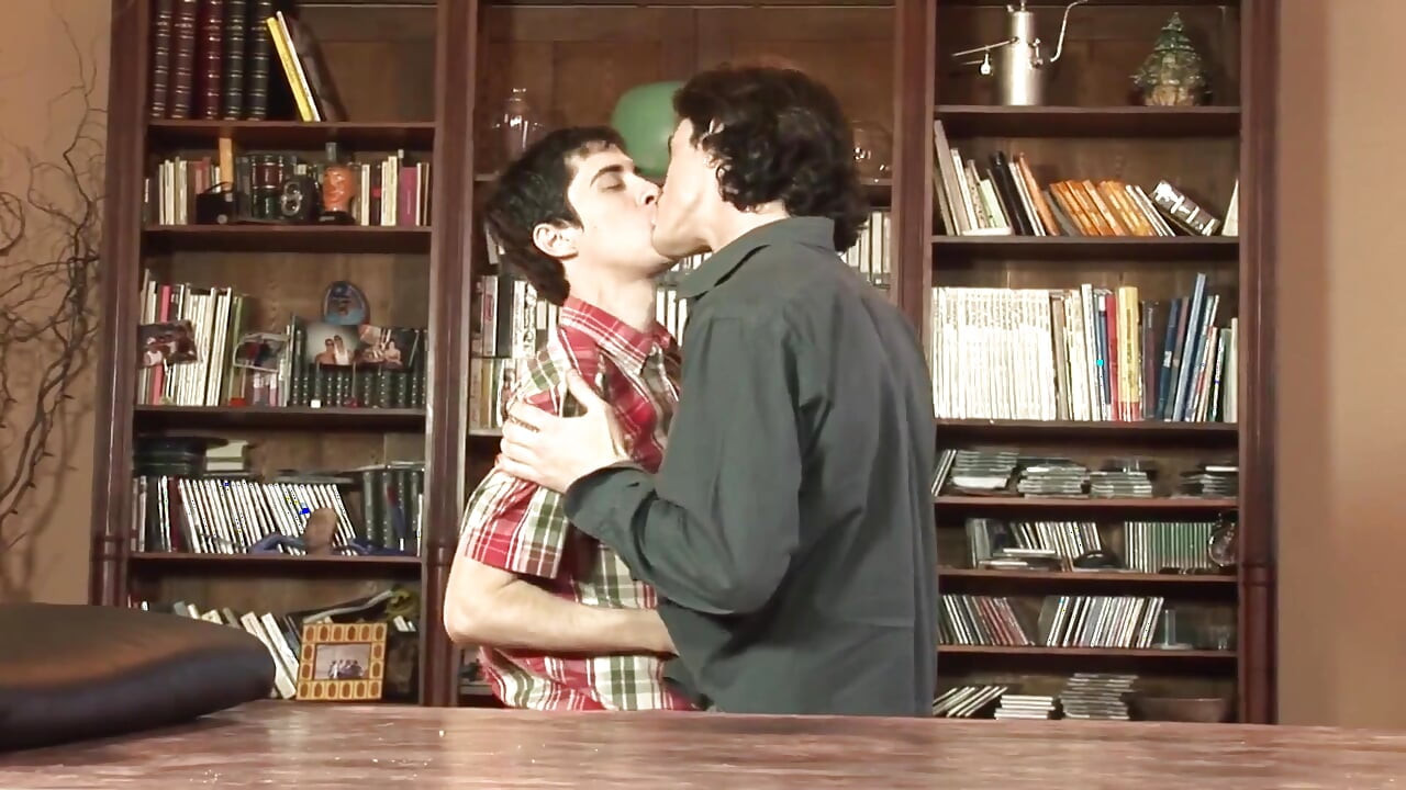 Exclusive video Bareback: Sexy and hot twink couple anal fuck until cum