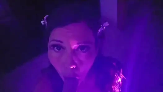 Üvey kız kardeş