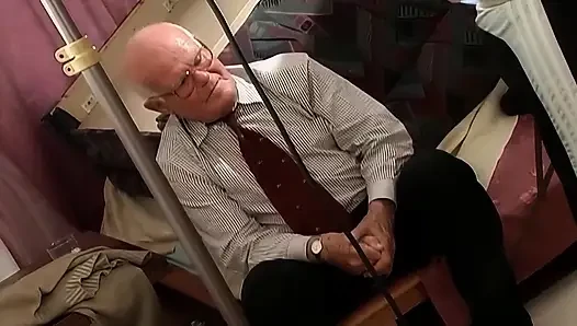 Vahşi File Sikiş Ve Yoğun Kovboy Kız Biniyor