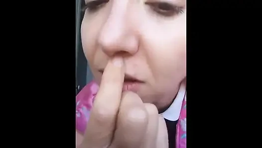 Ich sollte meine Finger nicht in die Nase stecken, aber ich genieße es so sehr ...