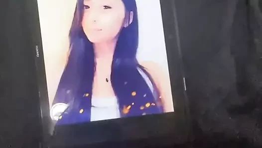 Asyalı sürtük boşalıyor