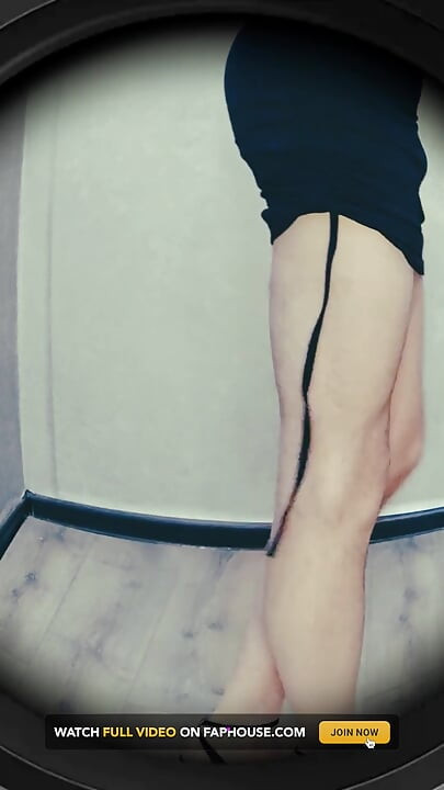 Хожу Одна По Дому