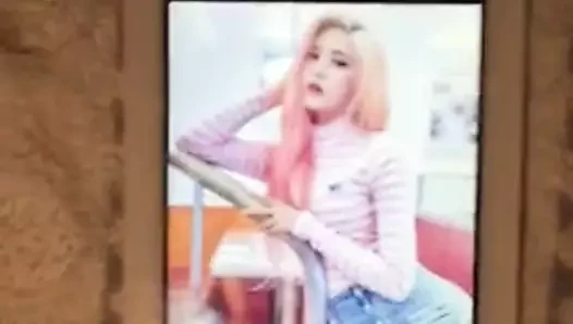 AOA Hyejeong cum tribute