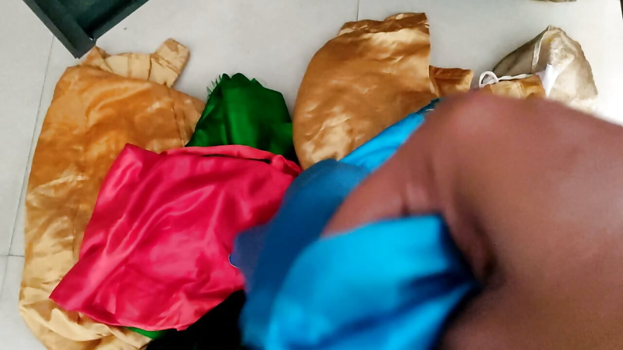 Satin Silk Handjob Porn - Urine on neighbor cloth and Handjob (159)