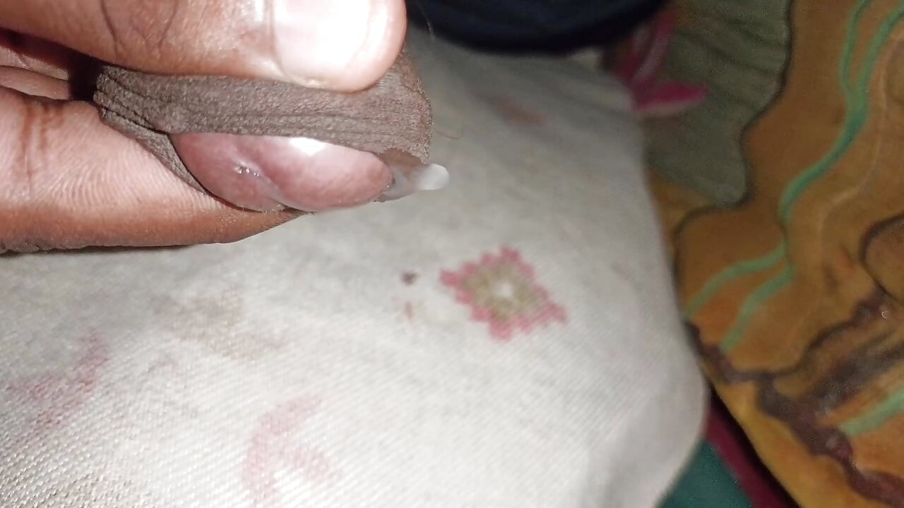 “深夜德西男孩睡不着 - 最后被狠💦”