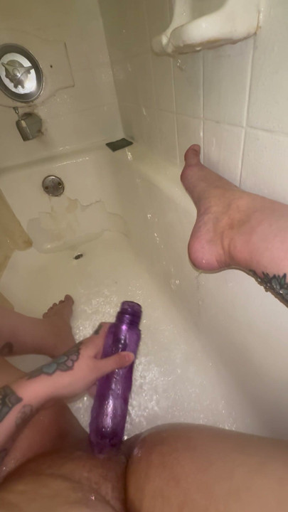 I want my pussy to stretch the max