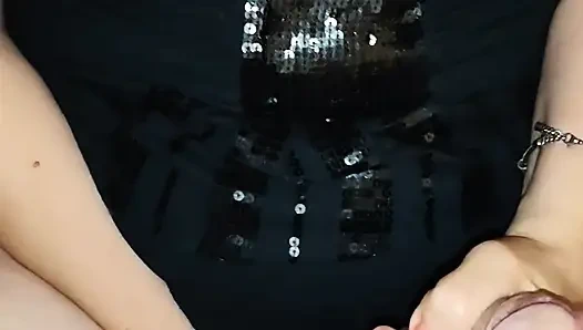 Ich befriedige mich in seinem Arsch, während ich seinen Schwanz wichste!