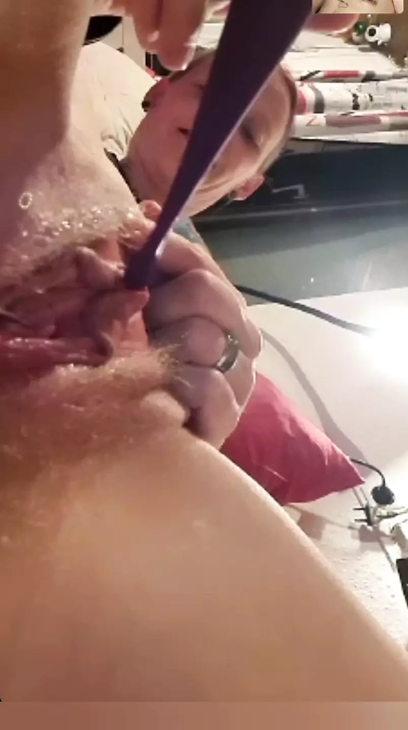 Pov masterbating con kittienoone