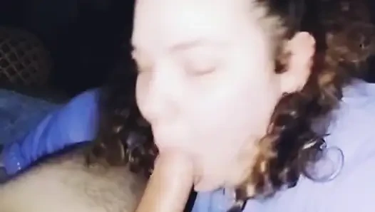 Pacar semokku yang penurut nyepong kontolku