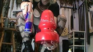 Grote enorme dikke oversized enorme enorme dildo buttplug