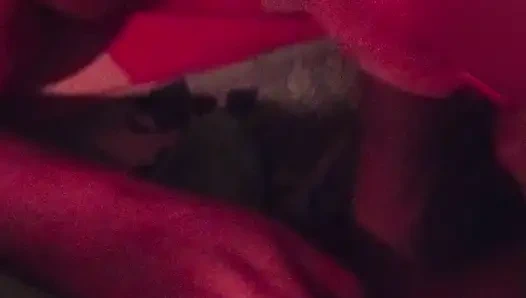 Wenn sie lutscht, lutsche ich, wenn sie leckt, lecke ich. Ich habe mit dem DJ schon gesprochen! Teil 2