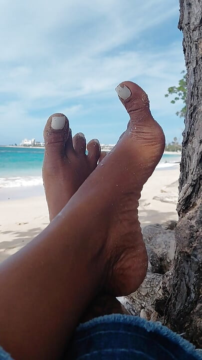 Salty Sandy Feet n Soles