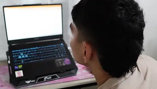 Systems engineer starts watching porn of my wife -.-