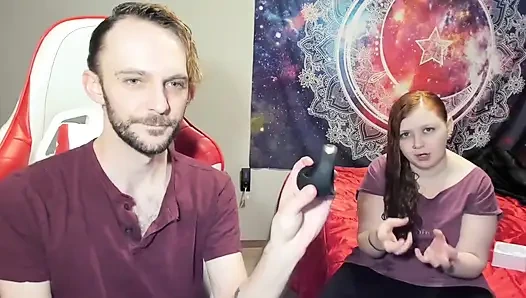 Paloqueth titreşimli penis halkası kanatlarını açıp içine boşalıyor