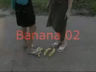 Banana 02