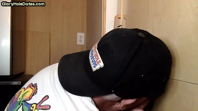 Greedy cocksucking gloryhole DILF gets cum in mouth
