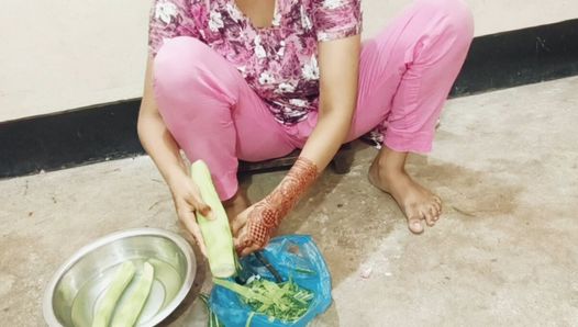 Pracující indická dívka šuká bangla sprosté řeči