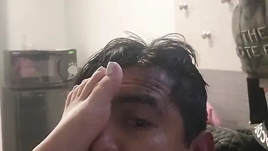 Поклонение ступням