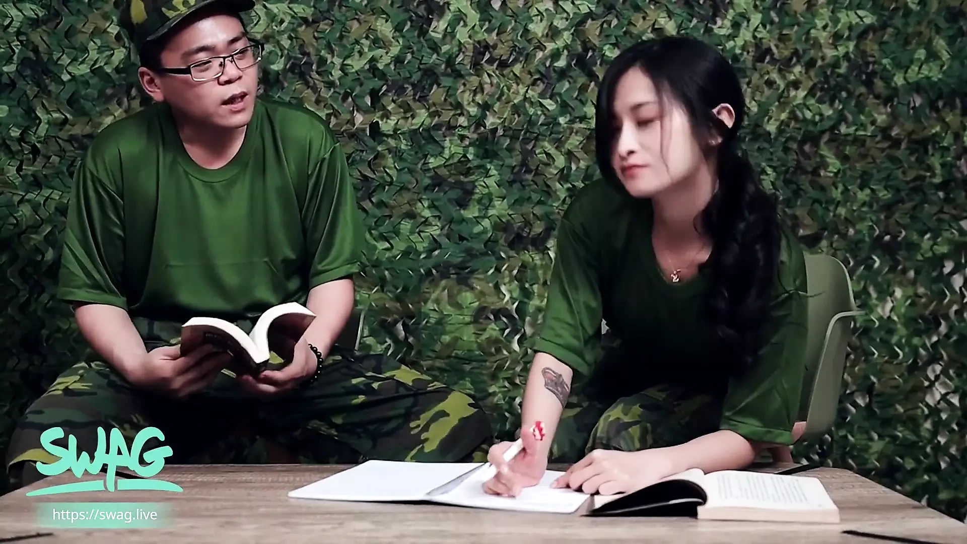 Army Base Secret - ngentot sersan semok habis-habisan
