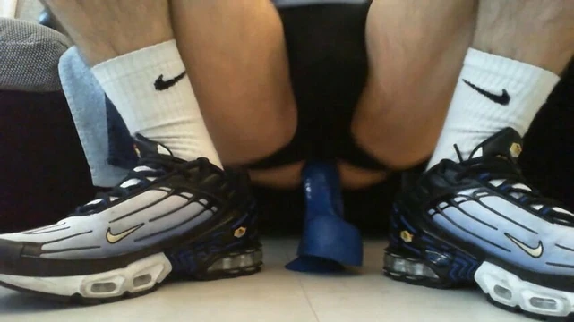 sonicman riding blue dildo in nike Airmax Plus