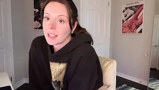 Stiefschwester spreizt ihre muschi und ihren arsch für dich!