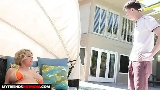 Dee Williams - My Friend's Hot Stepmom