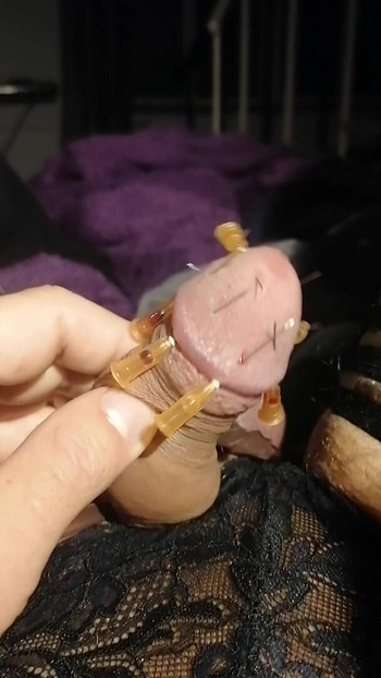 Playing with needles 5