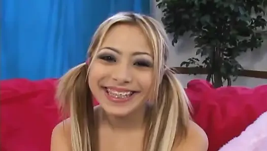 Sexy Asian blonde loves big cock just in mouth cum in mouth