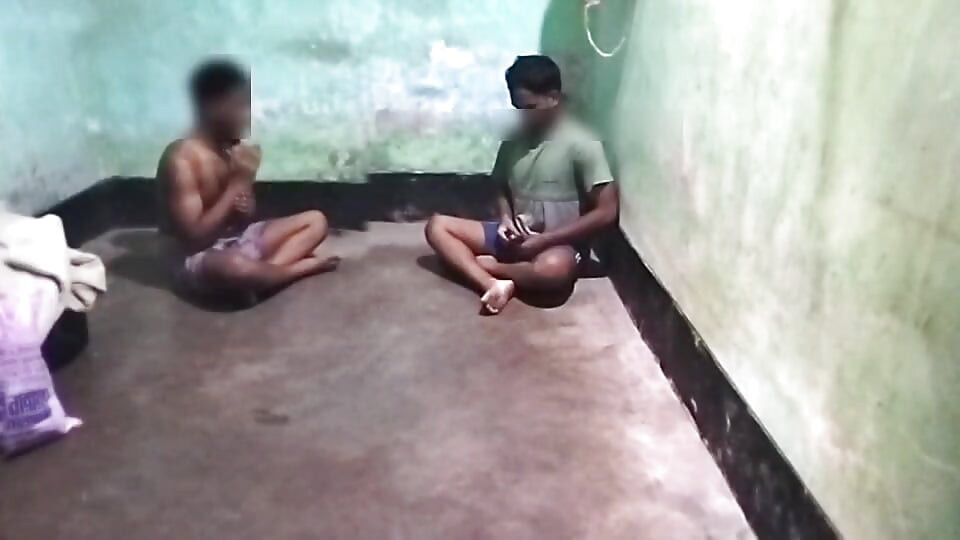 Straight gay melamar & mengesankan kontol cowok gay ini dientot sama cowok gay