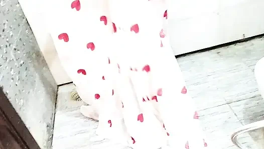 Garam Mood Aur Bathroom Ka Romance 💦 | Bhabhi Ki Shararat