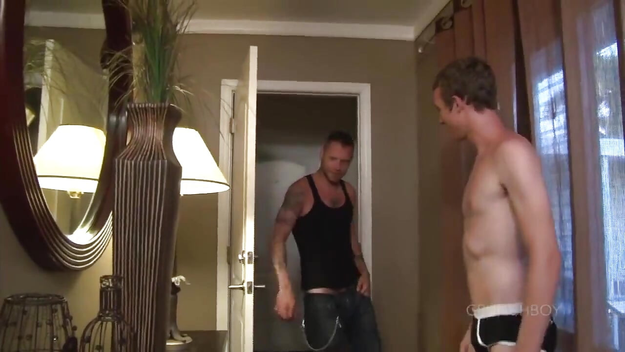 Porn Amator กับหนุ่มร่างบาง 20 ปีเย็ดเพื่อเวลา Frsit 5