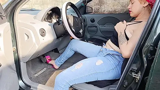 Yüksek Topuklu ve pompalı pedalla pantolonumda büyük bir sıçrama vardı