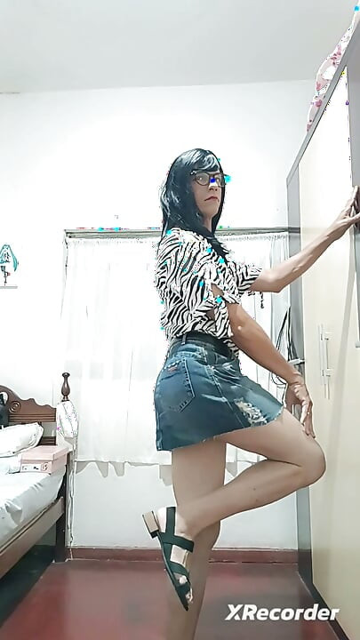 Cute Sakura Nakamura Vintage Style