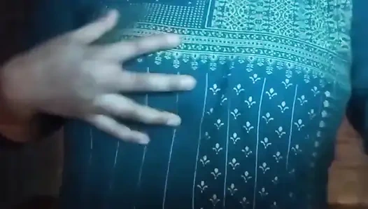 New Bhabhi Having Nude Show with Fingers