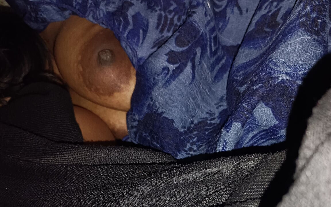 Grandota tetona, grandes pezones y estilo perrito - india real folla queen4desi bhabhi bbc hindi telugu