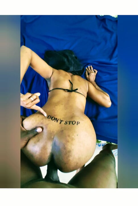 Tatu motivasi pada pantat besar isteri saya jangan berhenti