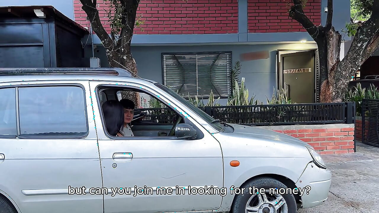 Mijn mooie Colombiaanse vriendin vergat haar portemonnee en betaalde de taxi met haar lichaam, waardoor ze een diepe zaadshot binnenin had
