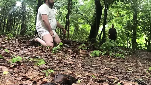 Boquete maduro em cativeiro na floresta