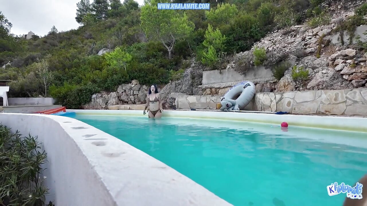 Me follo al chico de la piscina en Marsella - voyeur en primer plano - follada francesa dura