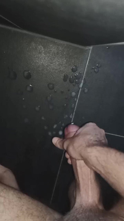 massive cum 2