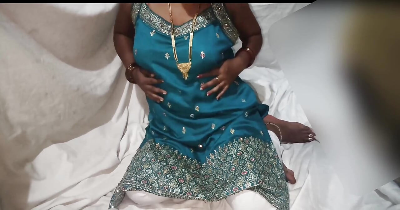 Desi Stepmom Was Asked to Take off Her Dress and Fuck Her Today.