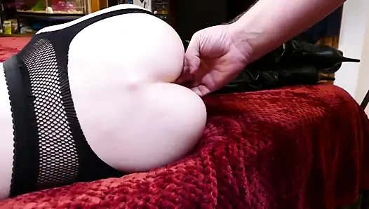 Yatakta seksi küçük şey