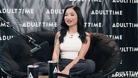 Avery Black Dry Humping, True Crime, & Directing VR Corn | the Adult Time Podcast