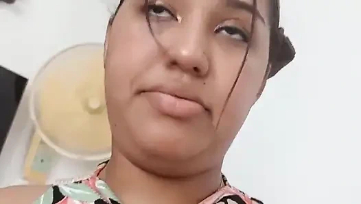 Порно кастинг Keilimar была в порно-любительском видео в течение длительного времени, и босс не платит ей никаких чаевых