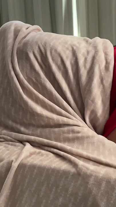 Morena Casada Trepando Com O Cunhado Pauzudo, Depois De Ser Rejeitada Pelo Marido Corno