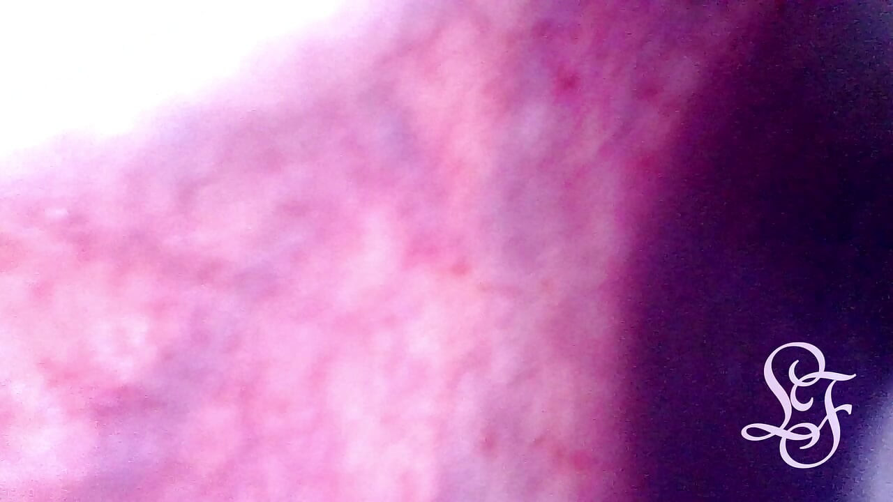Look deep inside my ass!